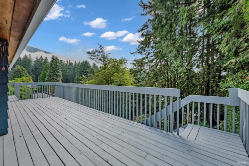 84 Laurie Crescent, West Vancouver, BC 