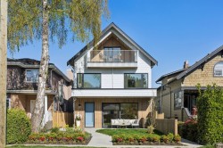1-6040 Larch Street  Vancouver, BC V6M 4E4
