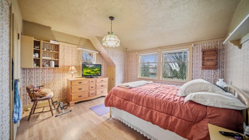 3537 31St Avenue W, Vancouver, BC 