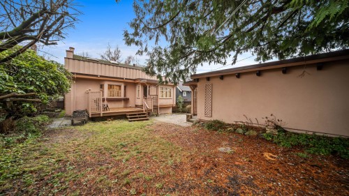 3537 31St Avenue W, Vancouver, BC 