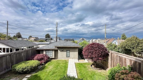 3941 11Th Avenue W, Vancouver, BC 