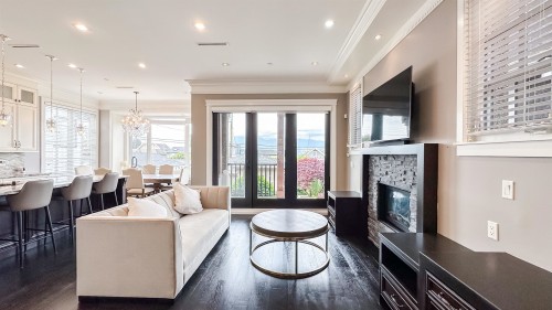 3941 11Th Avenue W, Vancouver, BC 