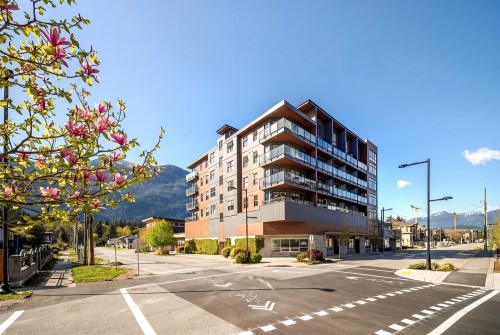 307-38013 Third Avenue  Squamish, BC V8B 0Z8