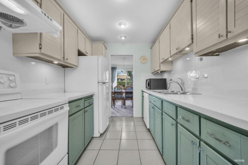 2-8311 Saunders Road, Richmond, BC 