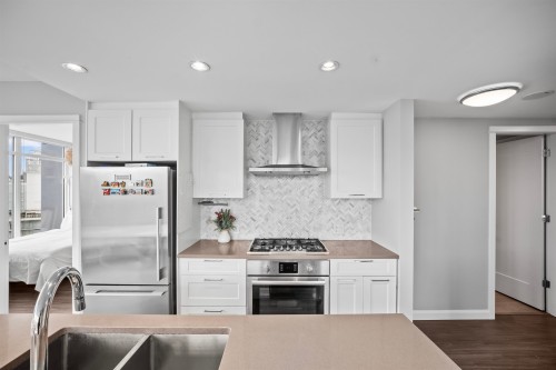 2005-520 Como Lake Avenue, Coquitlam, BC 