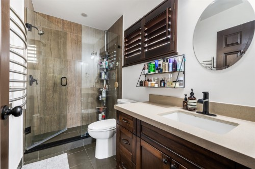 727 66Th Avenue W, Vancouver, BC 