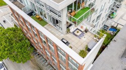 804-919 Station Street  Vancouver, BC V6A 4L9