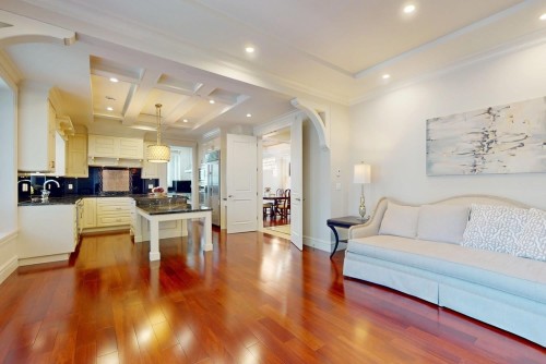 3749 11Th Avenue W, Vancouver, BC 