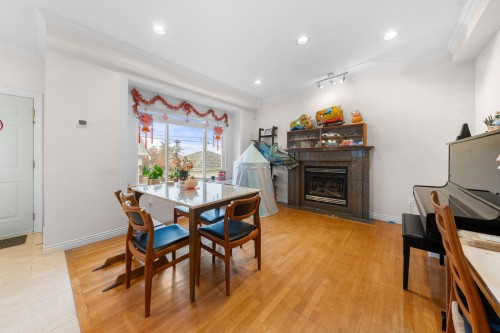 62 61St Avenue E, Vancouver, BC 