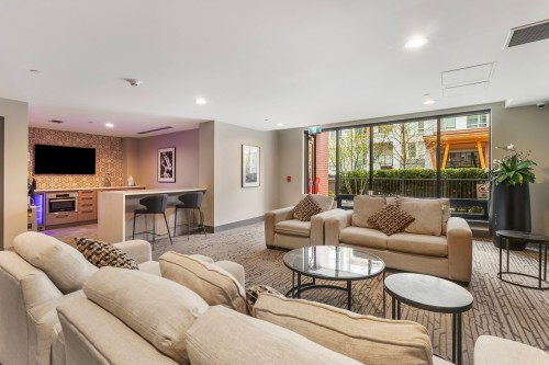 418-2651 Library Lane, North Vancouver, BC 