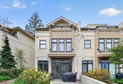 17-5879 Gray Avenue  Vancouver, BC V6S 0A9