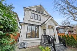 1-312 40th Avenue E Vancouver, BC V5W 1L9