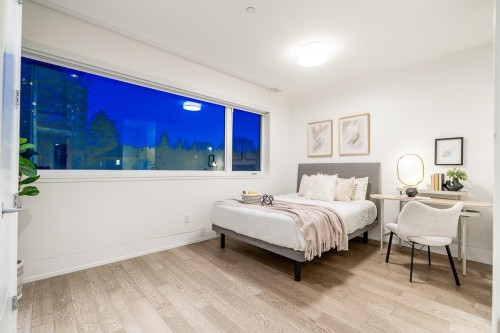 4691 9Th Avenue W, Vancouver, BC 