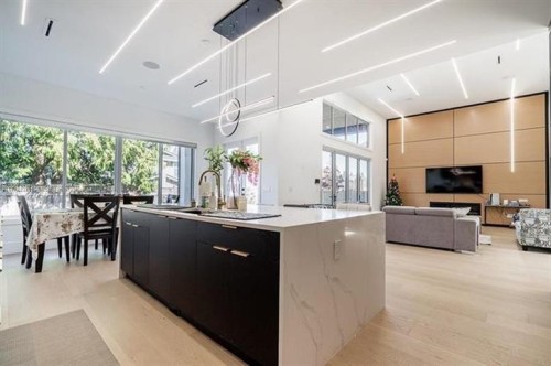 5093 2 Avenue, Delta, BC 