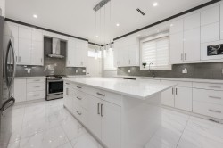 1135 Yorston Court Burnaby, BC V5A 2T8