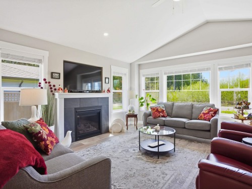 1024 Celia Crescent, Gibsons, BC 