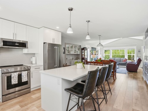 1024 Celia Crescent, Gibsons, BC 
