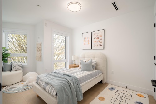 4826 Duchess Street, Vancouver, BC 