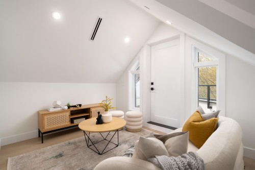 4826 Duchess Street, Vancouver, BC 