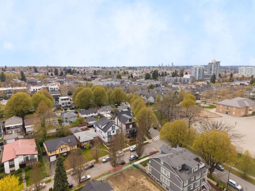 4826 Duchess Street, Vancouver, BC 