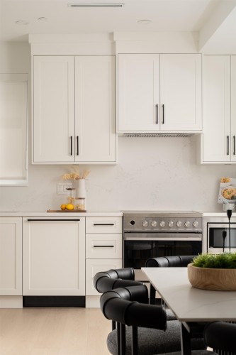 4826 Duchess Street, Vancouver, BC 