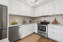 2509 Burian Drive  Coquitlam, BC V3K 5W8