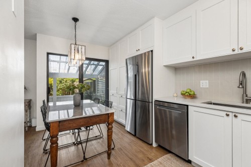2509 Burian Drive, Coquitlam, BC 