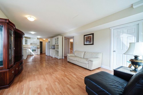 735 Schoolhouse Street, Coquitlam, BC 