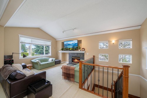 735 Schoolhouse Street, Coquitlam, BC 