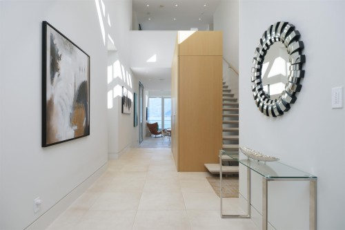 6911 Isleview Road, West Vancouver, BC 