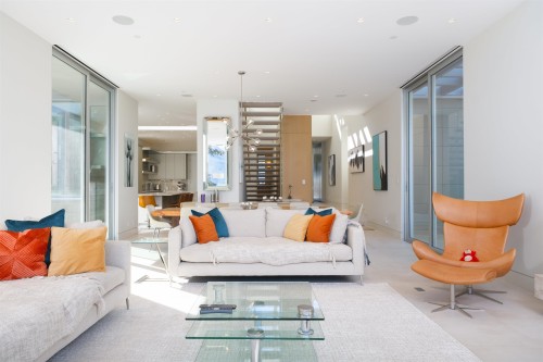 6911 Isleview Road, West Vancouver, BC 