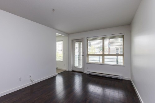 302-1677 Lloyd Avenue, North Vancouver, BC 