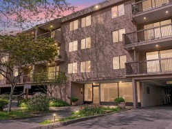 210-8511 Ackroyd Road Richmond, BC V6X 3E7