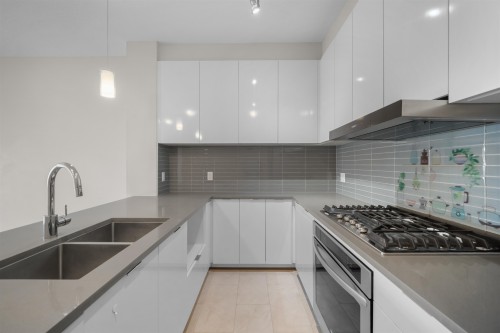 603-9399 Alexandra Road, Richmond, BC 