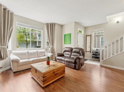 76-7501 Cumberland Street Burnaby, BC V3N 4Y6