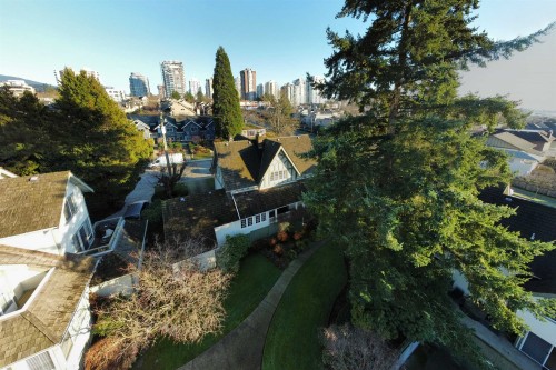 1509 Mahon Avenue, North Vancouver, BC 