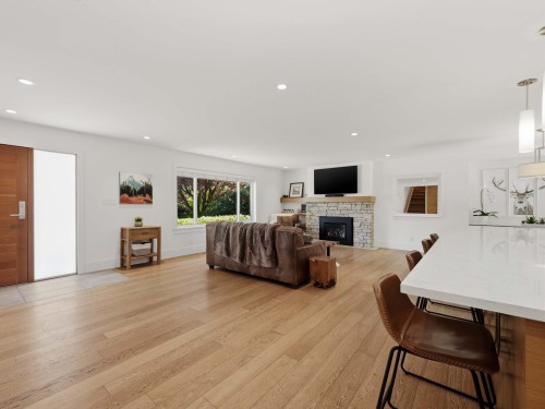 2708 Byron Road, North Vancouver, BC 