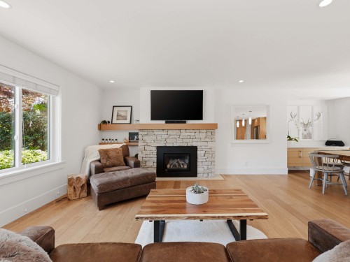 2708 Byron Road, North Vancouver, BC 