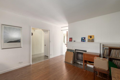 2002 13Th Avenue E, Vancouver, BC 