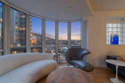 303-1501 Howe Street Vancouver, BC V6Z 2P8