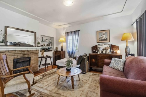 2497 Wall Street, Vancouver, BC 