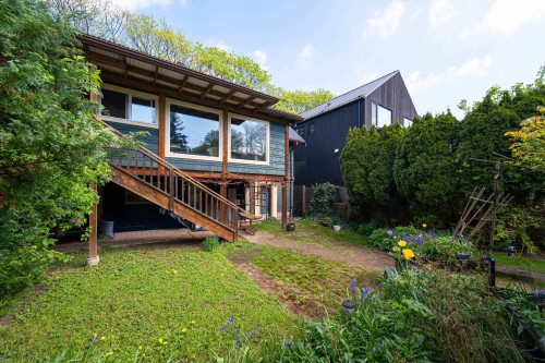840 22Nd Avenue W, Vancouver, BC 