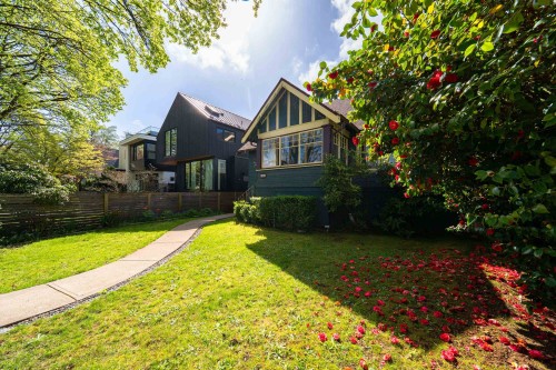 840 22Nd Avenue W, Vancouver, BC 