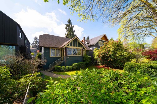 840 22Nd Avenue W, Vancouver, BC 
