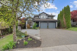 10519 Slatford Street Maple Ridge, BC V2W 1V8