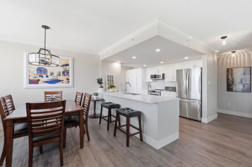1702-1199 Eastwood Street  Coquitlam, BC V3B 7W7