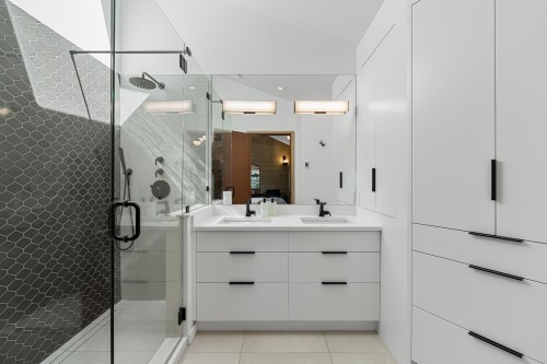 6011 Eagleridge Drive, West Vancouver, BC 