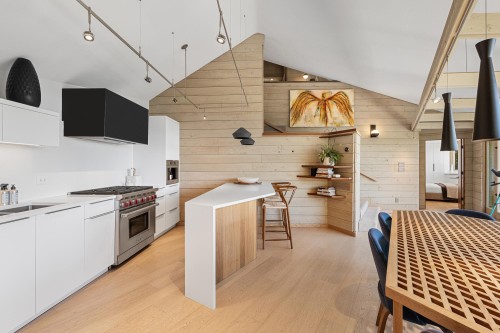 6011 Eagleridge Drive, West Vancouver, BC 