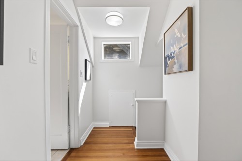 1009 14Th Avenue E, Vancouver, BC 