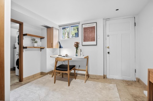 1009 14Th Avenue E, Vancouver, BC 